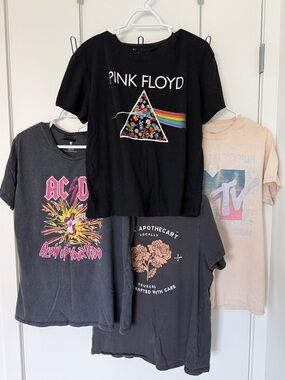 Vintage Y2K T-Shirts